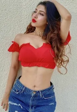 Shanvi model escort in Noida
